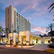 Location and Accommodations